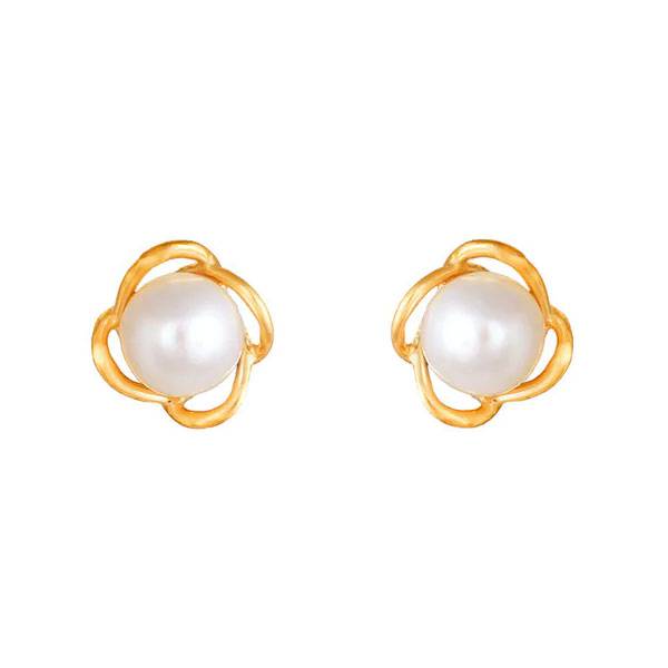 Yellow Gold Pearl Stud Earrings